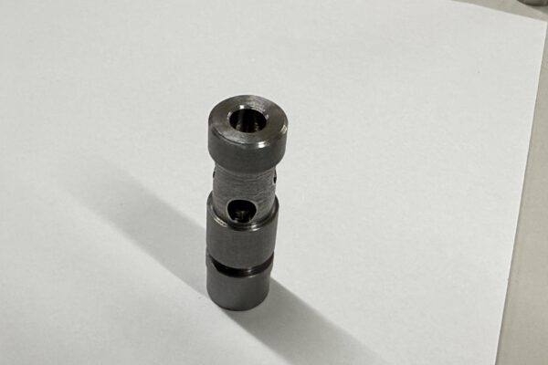 油圧機器スプール NC旋盤加工実績